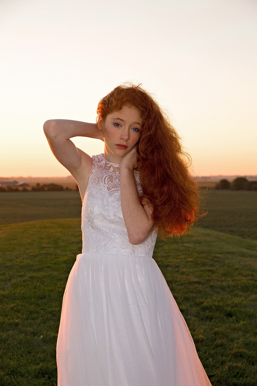 動漫金發(fā)美女，魅力與個性的完美展現(xiàn)