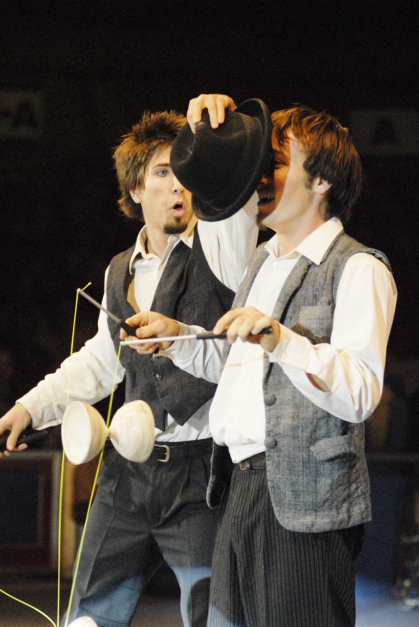 致青春電視劇演員，青春力量與藝術(shù)綻放