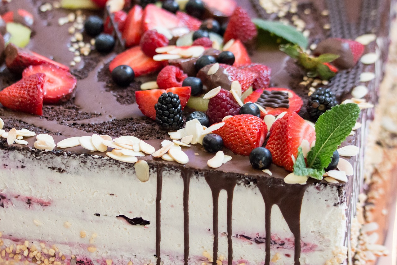 最新水果蛋糕款式，時(shí)尚與美味的完美融合