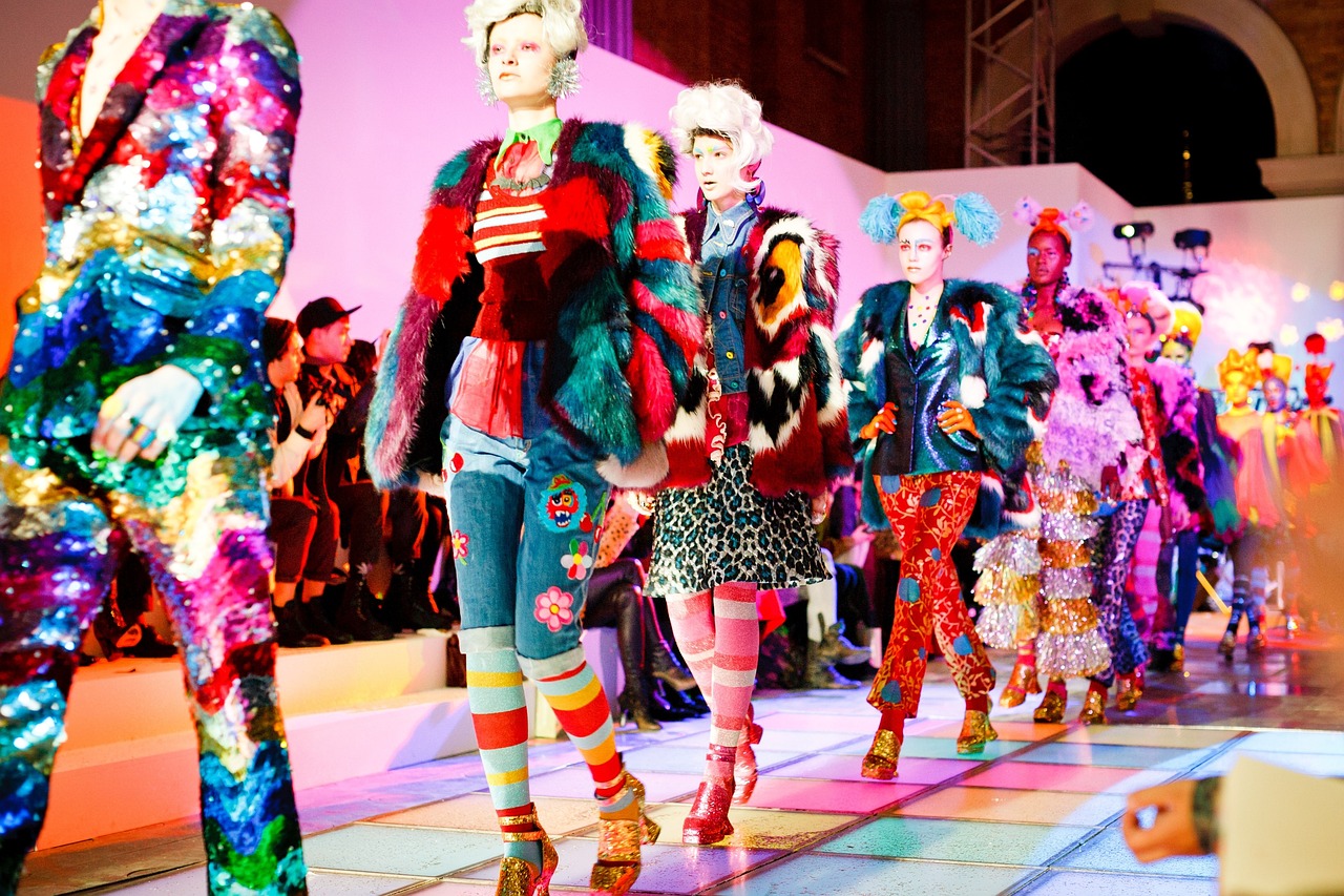 歐陽青反串視頻，跨界藝術(shù)的創(chuàng)意魅力與無限可能