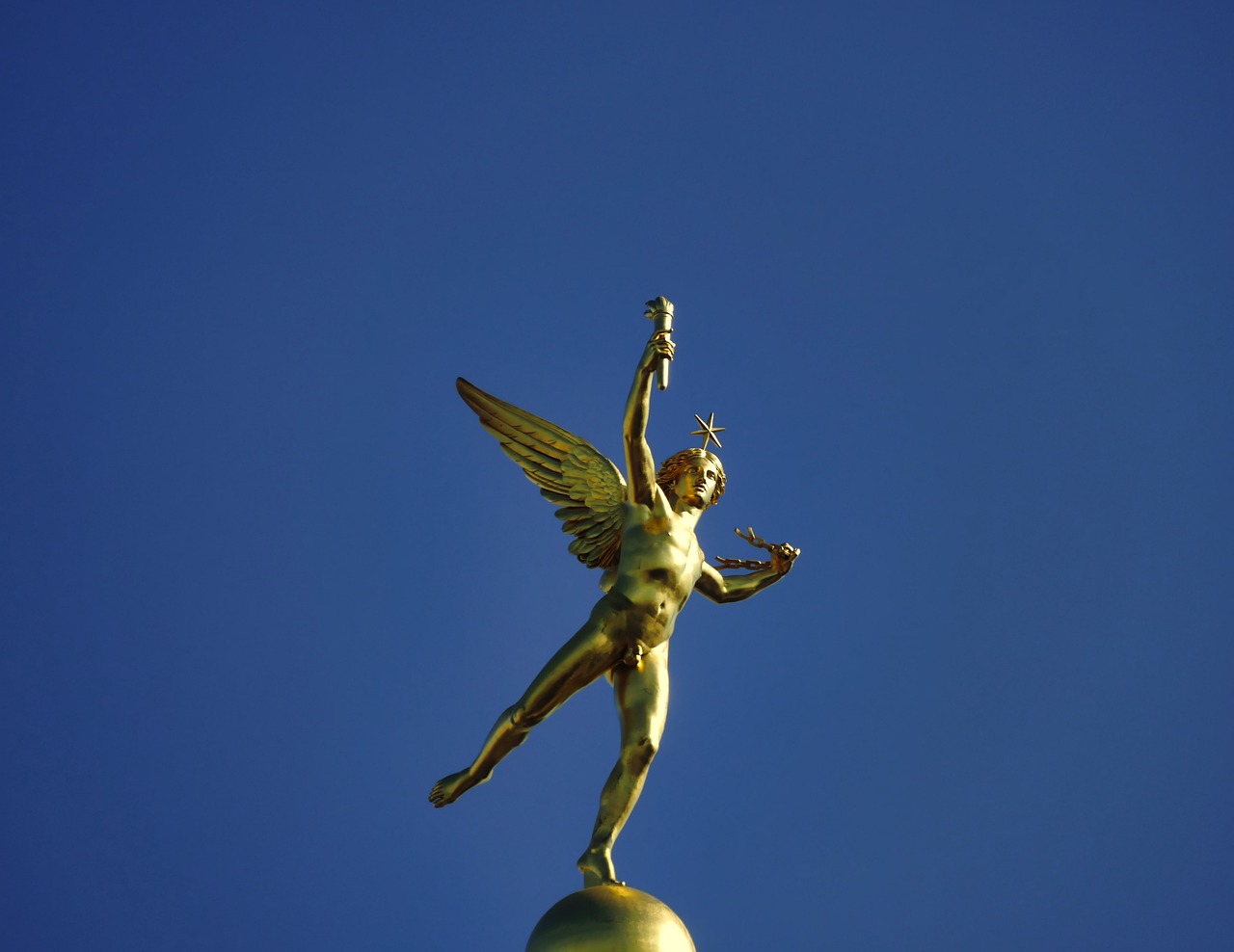 泱泱最新小說2016，時代浪潮中的英雄崛起