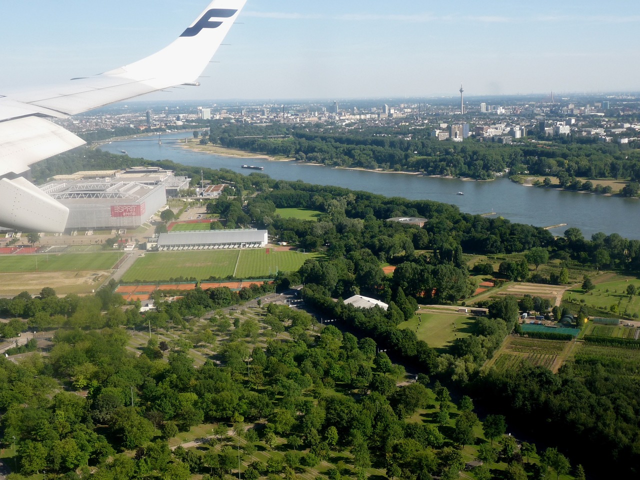 廣州新東站未來規(guī)劃揭秘，交通樞紐藍(lán)圖展望