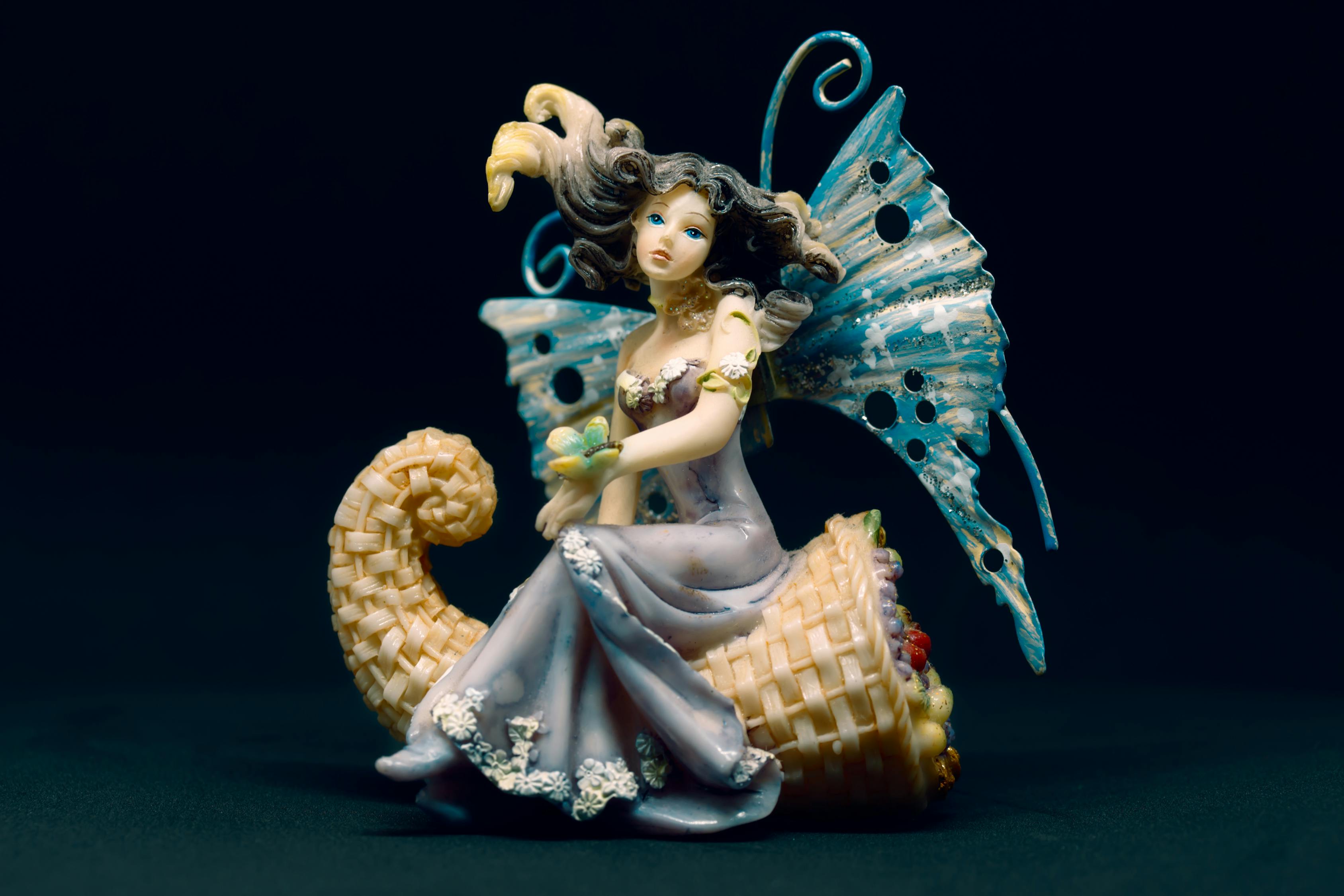 動(dòng)漫美女角色圖片，藝術(shù)形象與視覺盛宴