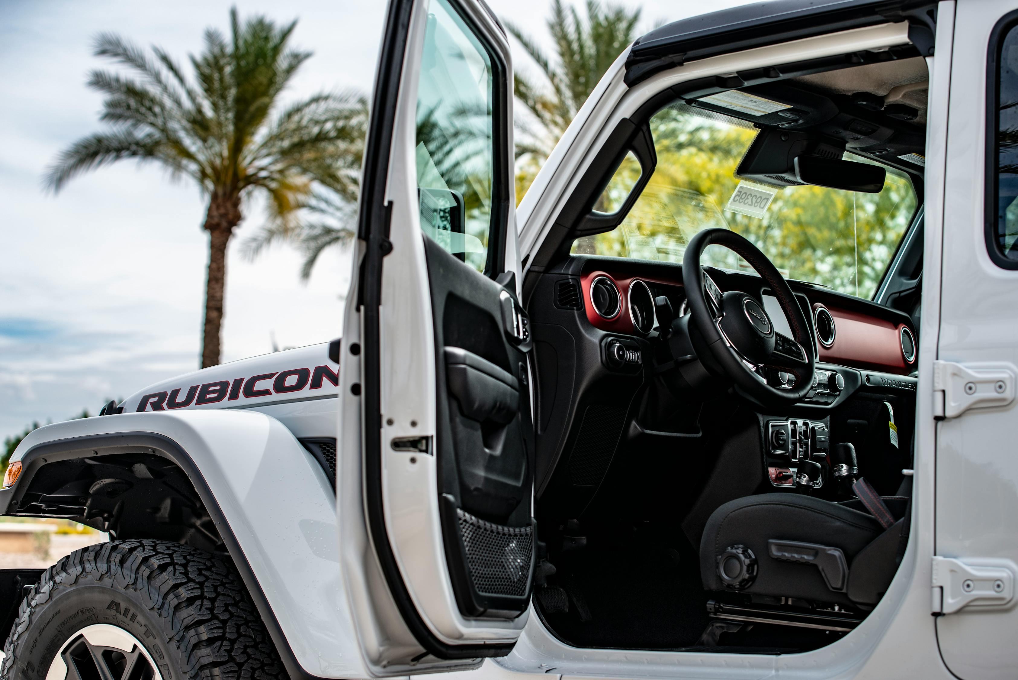 革新農(nóng)業(yè)動(dòng)力，最新全輪驅(qū)動(dòng)盤式拖拉機(jī)亮相！