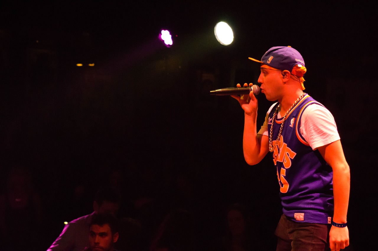 長輩與演員表，舞臺與生活間的深刻聯(lián)系