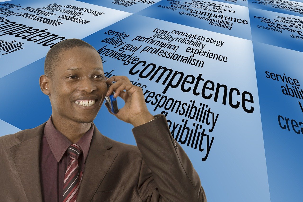 馬云美國上市敲鐘瞬間，夢想的力量與商業(yè)智慧展現(xiàn)