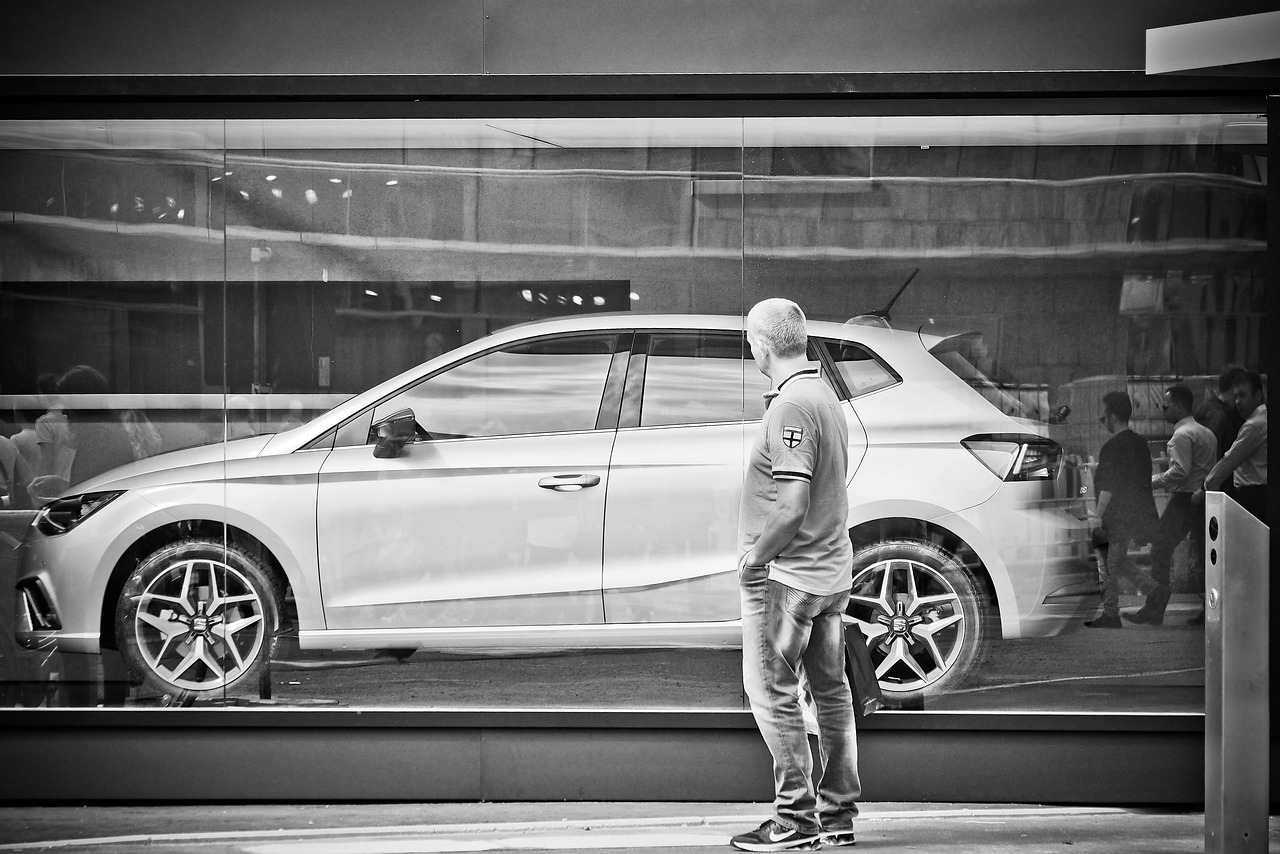 蔚來ET5最新售價發(fā)布，豪華電動轎車的性價比新標桿