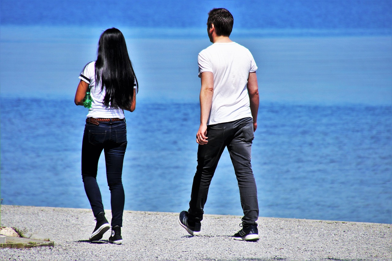 鄉(xiāng)村愛(ài)情演員表大全及角色深度解析揭秘