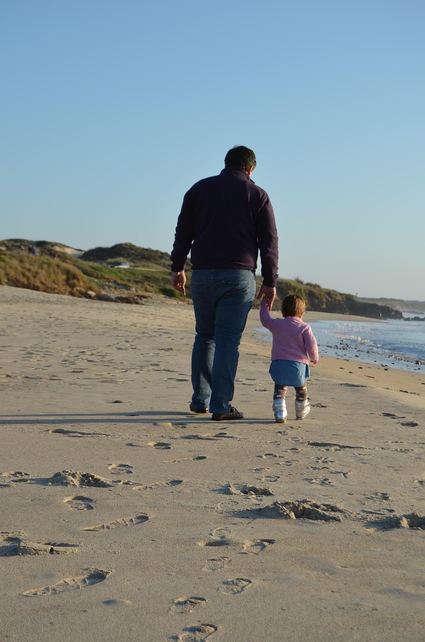 動(dòng)漫父子頭像，情感連結(jié)與獨(dú)特文化的體現(xiàn)，父子情深之象征