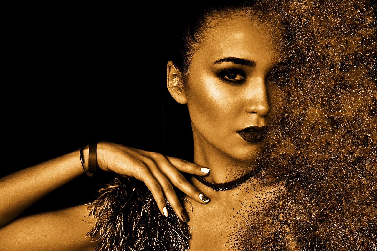 明星老牛吃嫩草，跨界情緣揭秘