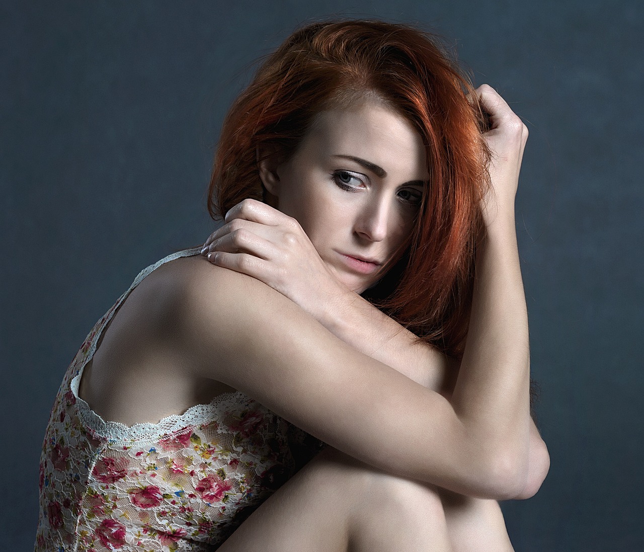 明星比心，跨越文化與語言的情感交流藝術(shù)