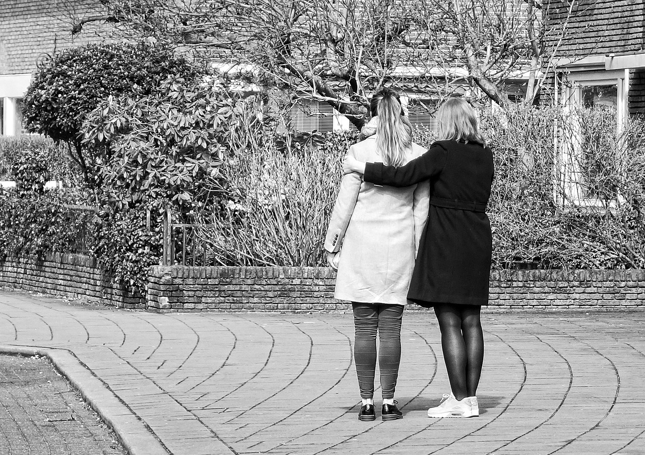 失蹤女中學(xué)生背后的電影故事與啟示