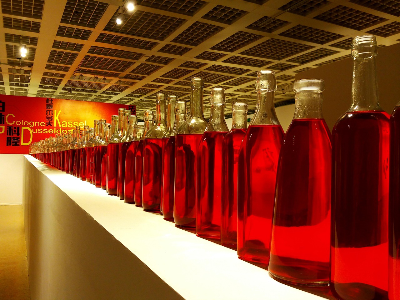 動(dòng)漫墻紙，美化空間的創(chuàng)意之選