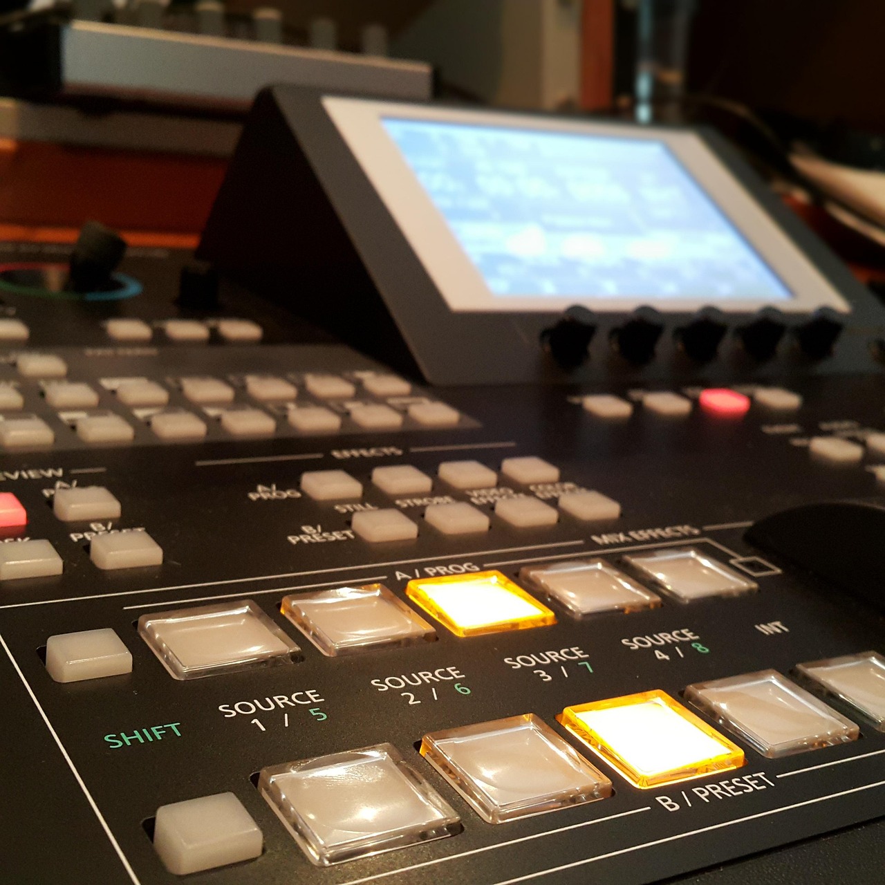 TCL電視投屏教程，簡(jiǎn)易指南實(shí)現(xiàn)大屏觀看體驗(yàn)