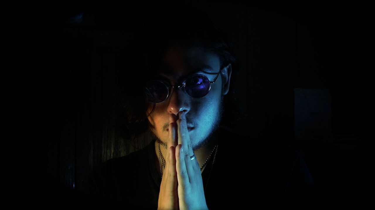 電影小鞋子，純真與堅(jiān)韌的生動(dòng)詮釋