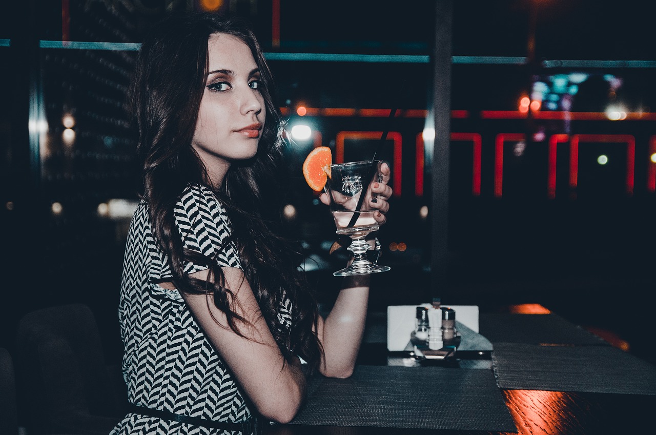 南京時尚新秀，青春風采引領(lǐng)潮流前沿