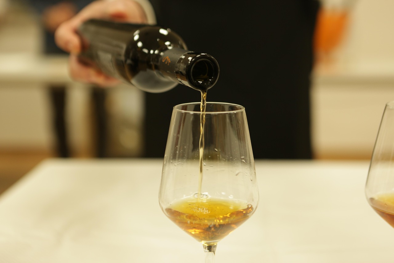 獅吼堡干紅葡萄酒價格深度解讀與市場分析