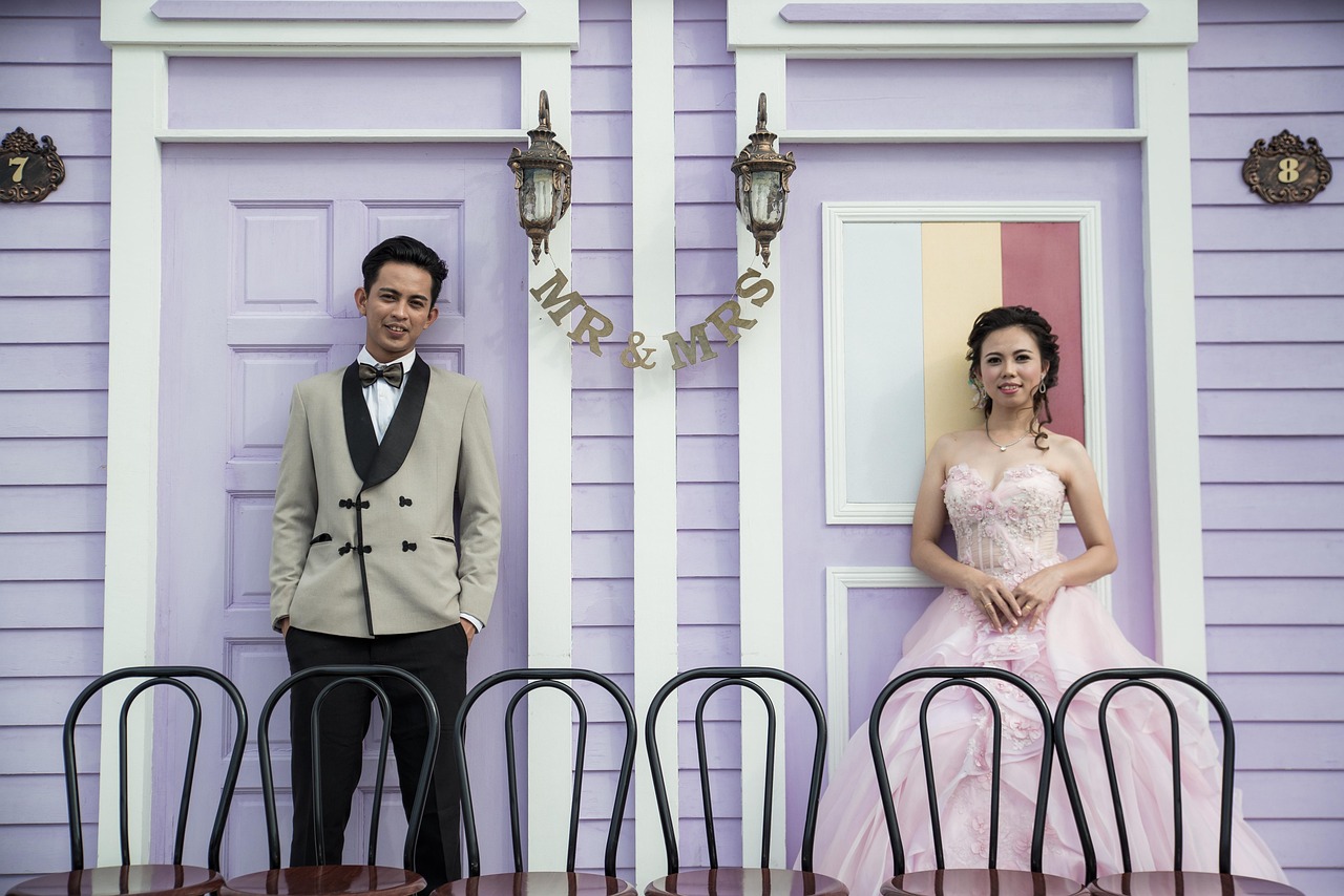 張國(guó)榮與吳君如電影中的璀璨瞬間回顧