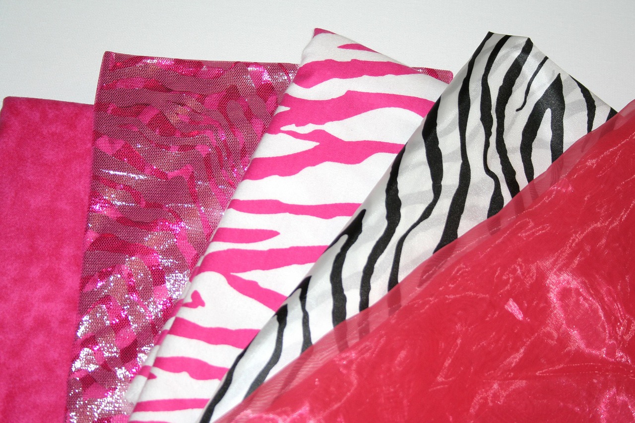 新款棉綢面料，時(shí)尚與舒適的完美融合