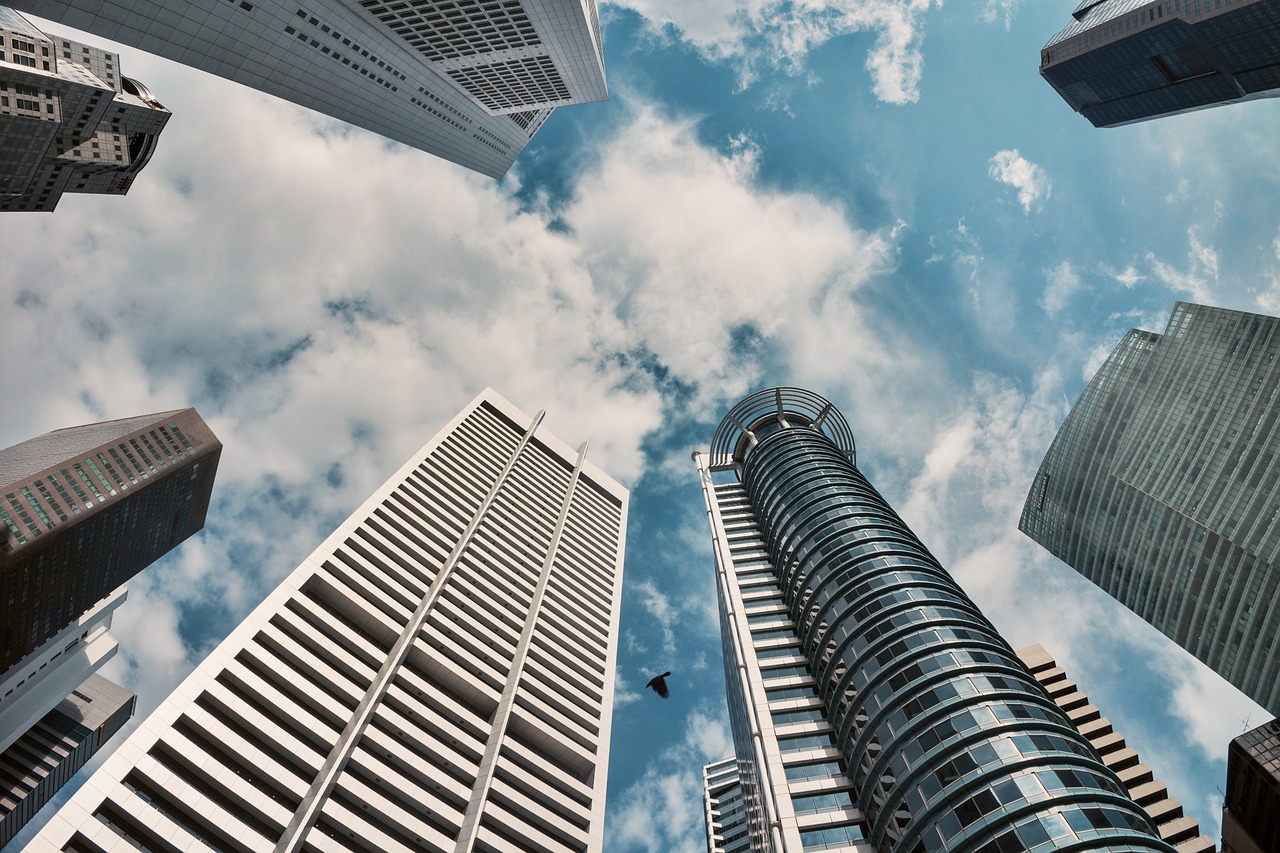 公司簡介 第326頁