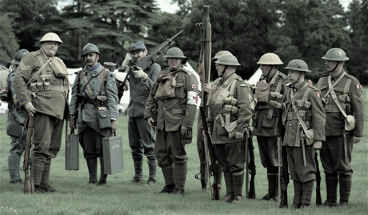 軍事題材電視劇，戰(zhàn)爭與英雄主義的視聽探索