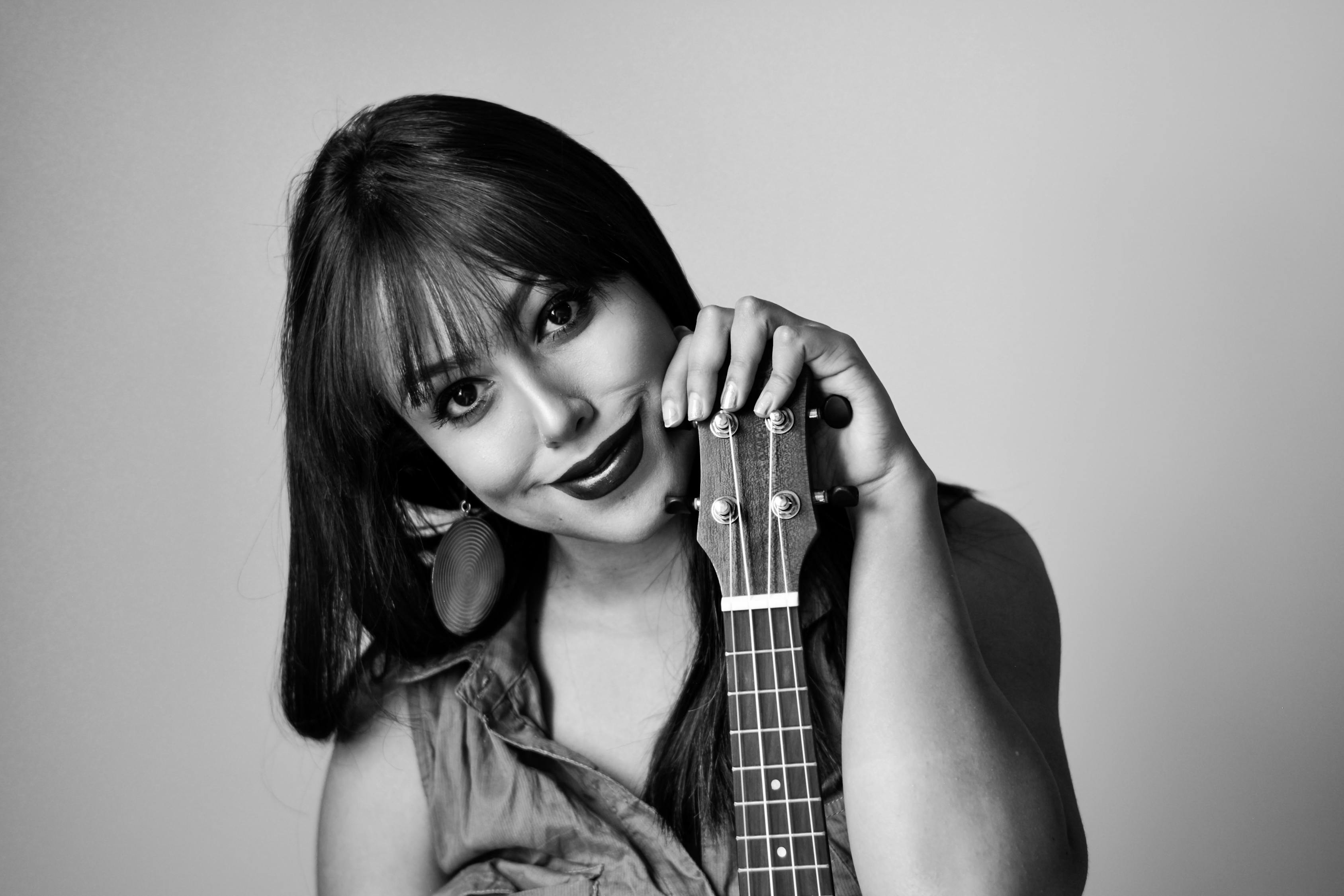 時尚發(fā)型最新趨勢引領(lǐng)潮流變革，展現(xiàn)魅力發(fā)型風(fēng)采