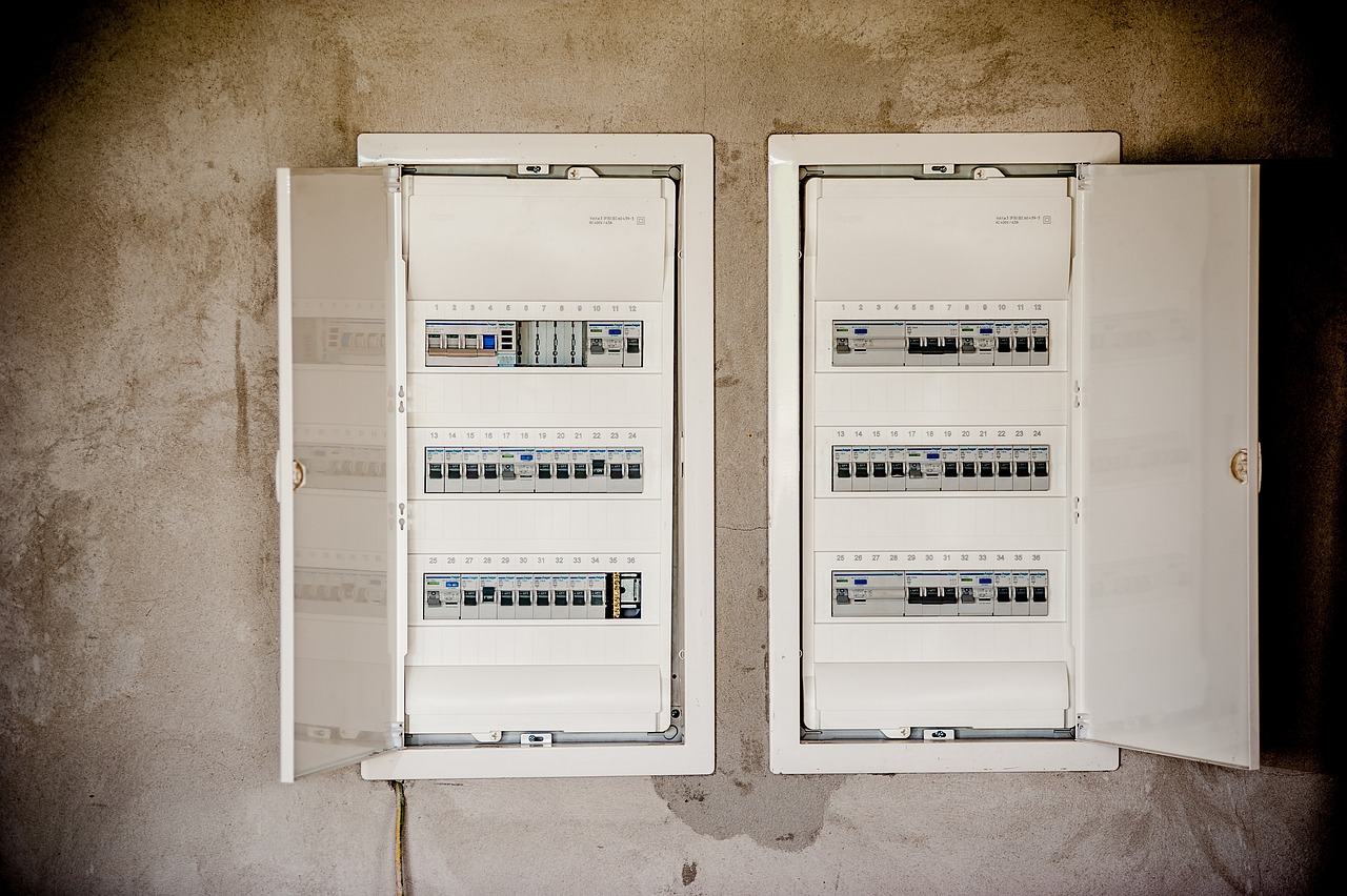 最新電力安全規(guī)范考試題庫匯總