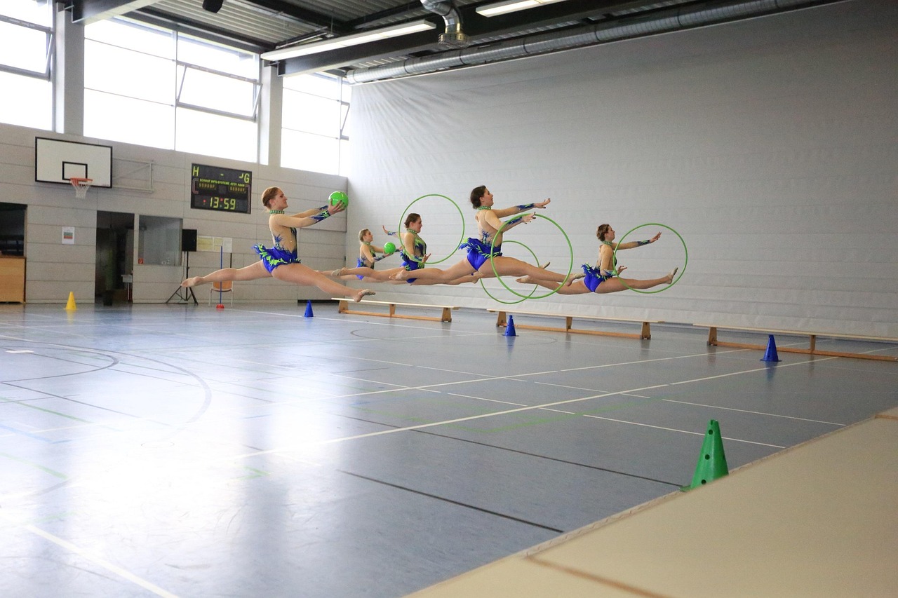 金凱瑞最新動(dòng)態(tài)，演藝之路持續(xù)閃耀之光