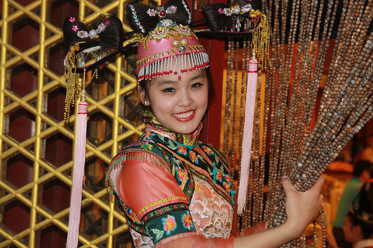 古代宮廷中的特殊角色，東廠太監(jiān)與演員的表演藝術(shù)探究