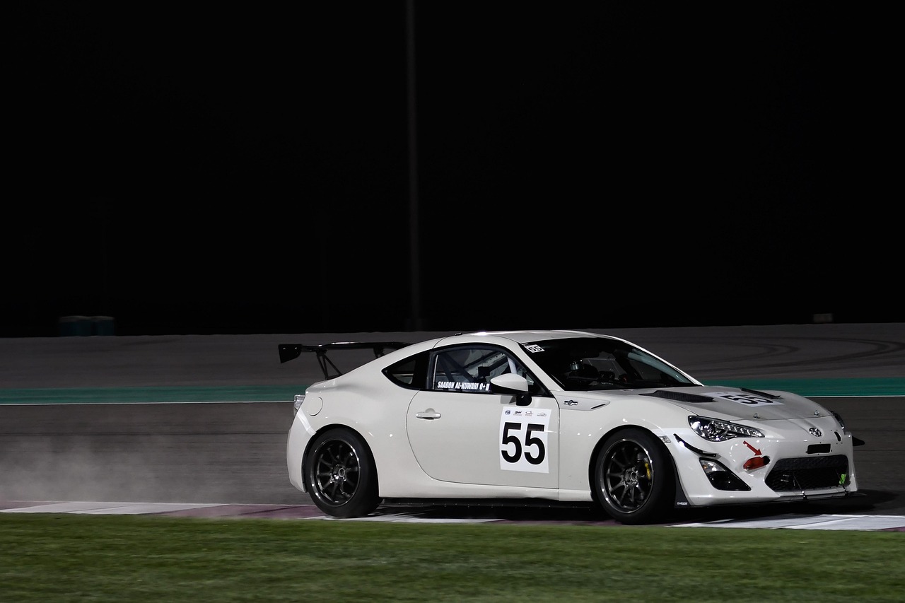 豪華汽車巔峰之作，布嘉迪最新資訊一網(wǎng)打盡