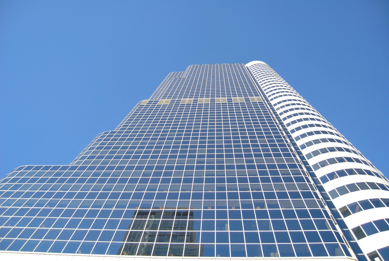 鋼格板價格概覽，市場走勢、影響因素與購買建議