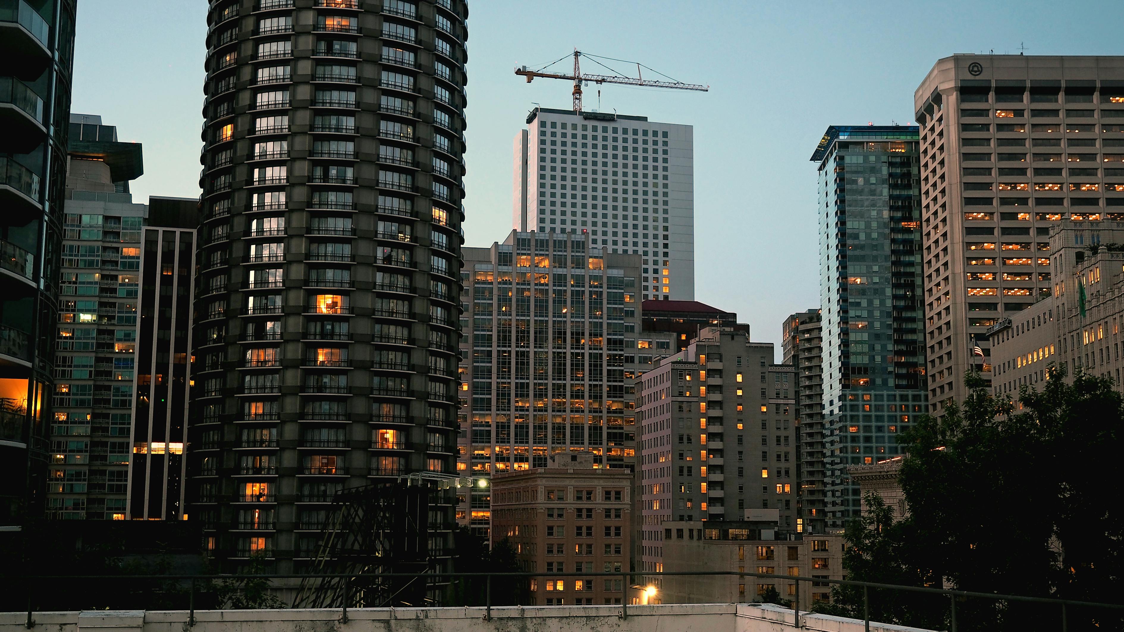 冠群與美股行情，探索東方投資機遇的新視角分析