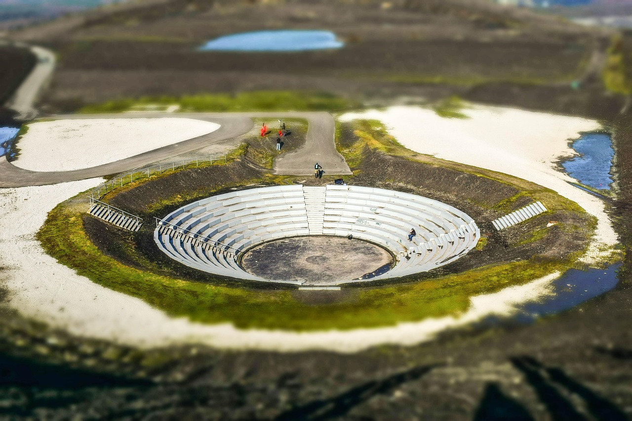 探索電影藝術(shù)全新境界，最新理論影院概覽