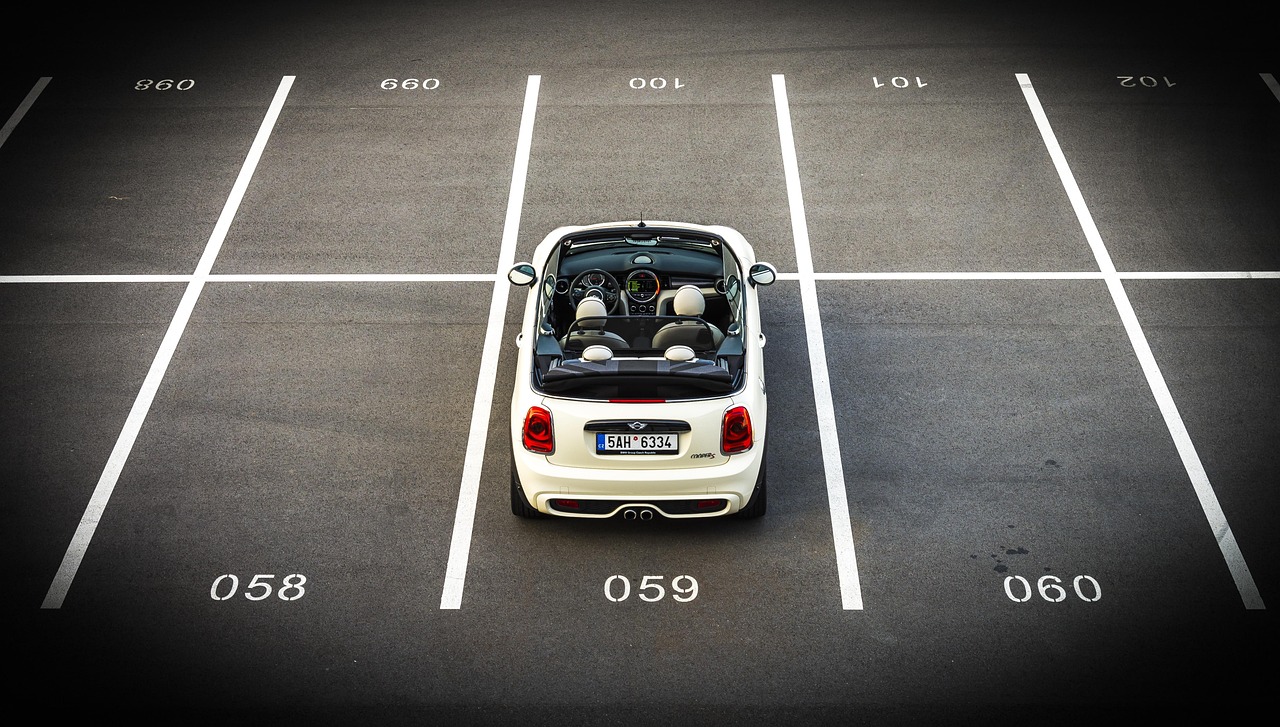 博越最新款引領(lǐng)智能SUV新潮流