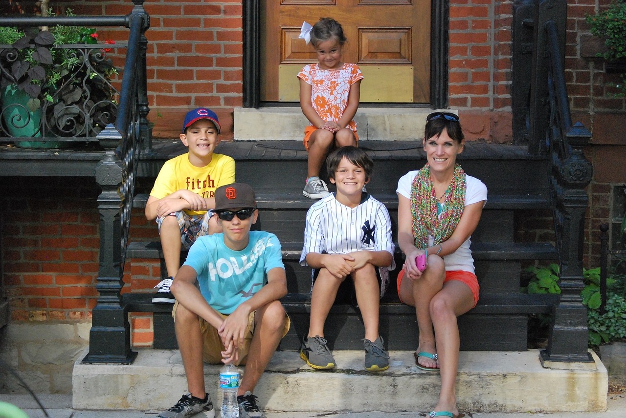 豬哥亮最新喜劇作品，照亮生活的歡樂之光