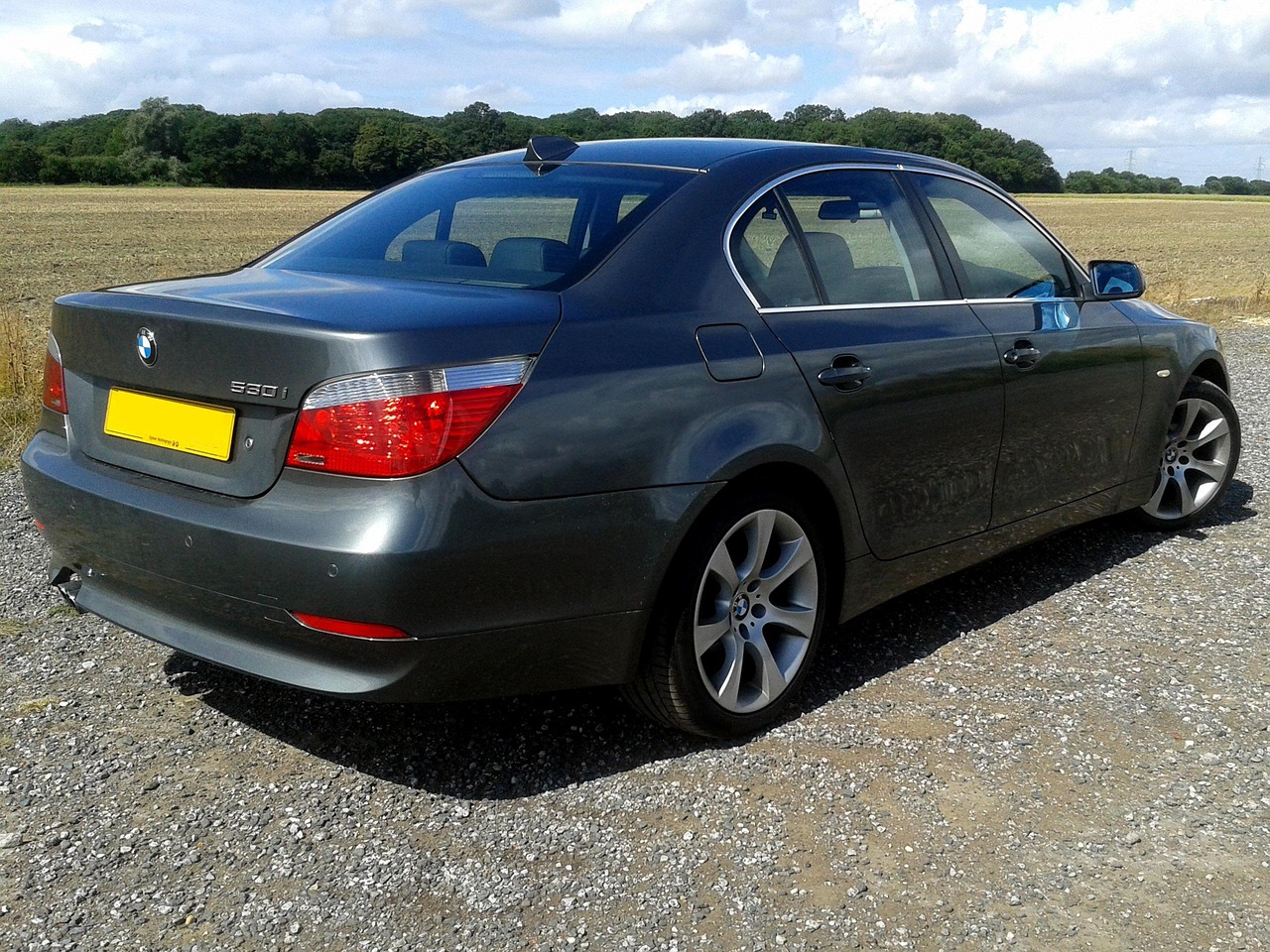 榮威i6最新試駕評測，細(xì)節(jié)之處展現(xiàn)卓越性能