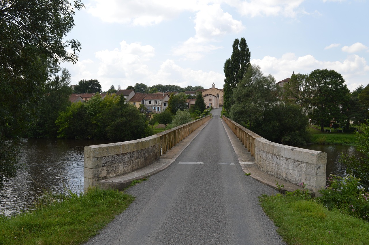 岳望高速建設最新動態(tài)，進展、影響及未來展望