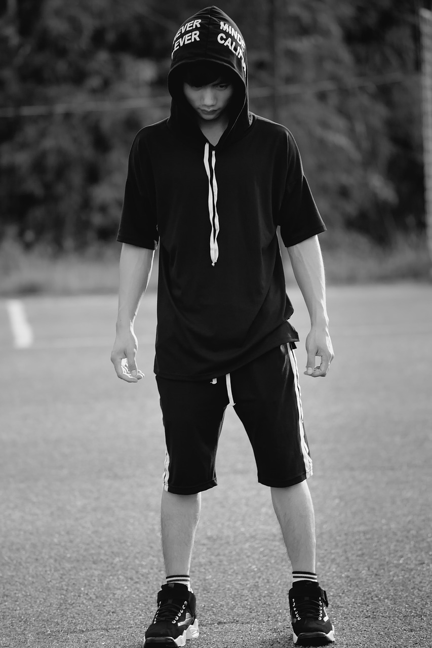 黑幫明星，邊緣舞者的黑與白